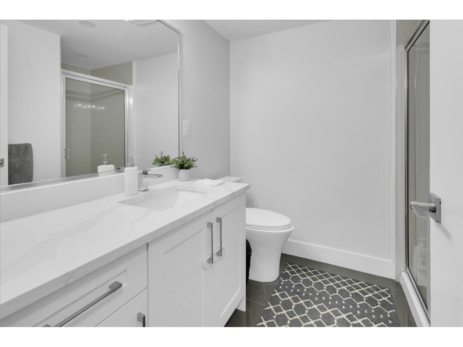 22 19631 55a Avenue, Langley, British Columbia  V3A 3X1 - Photo 4 - R3054348
