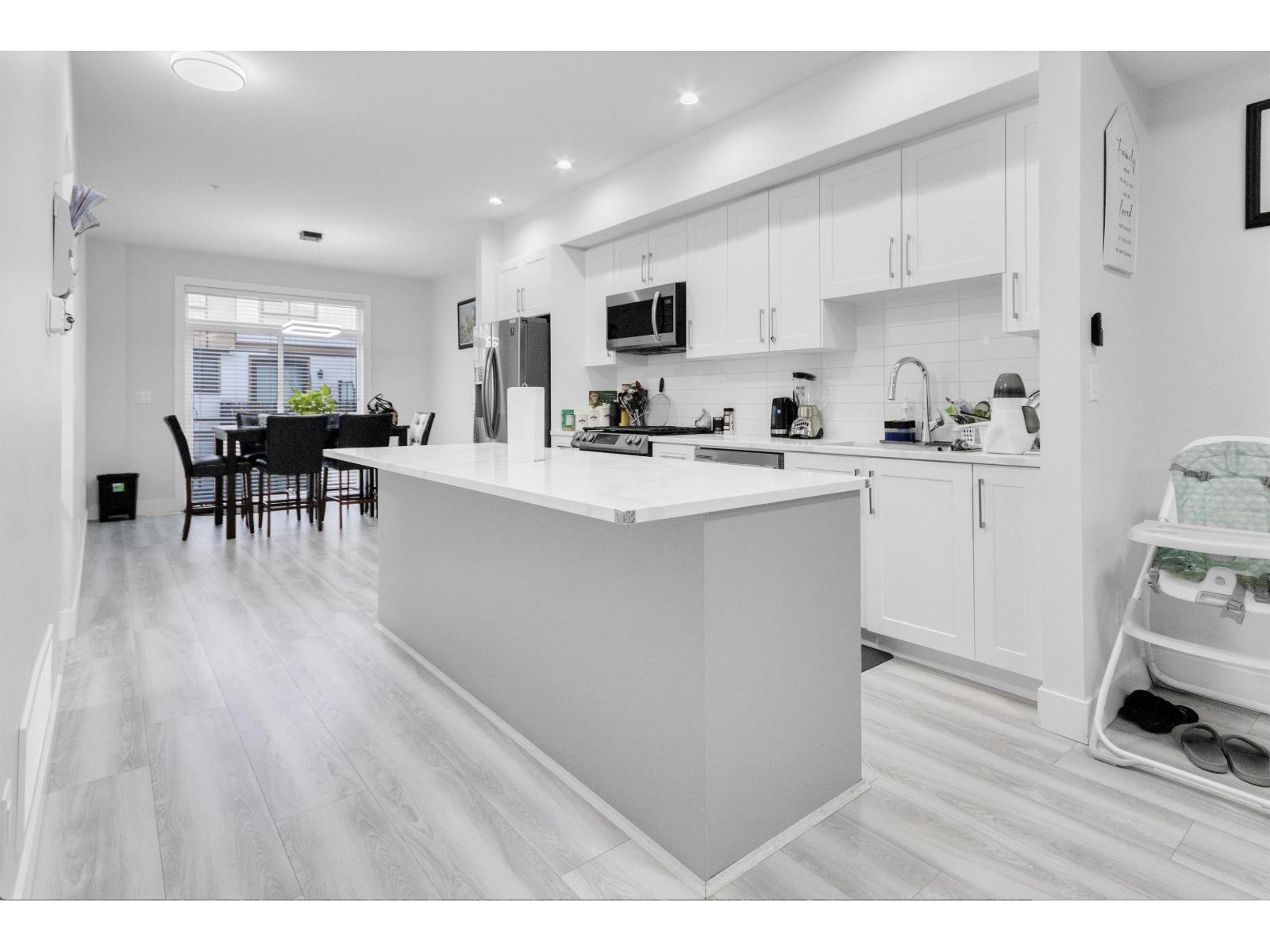22 19631 55a Avenue, Langley, British Columbia  V3A 3X1 - Photo 11 - R3054348