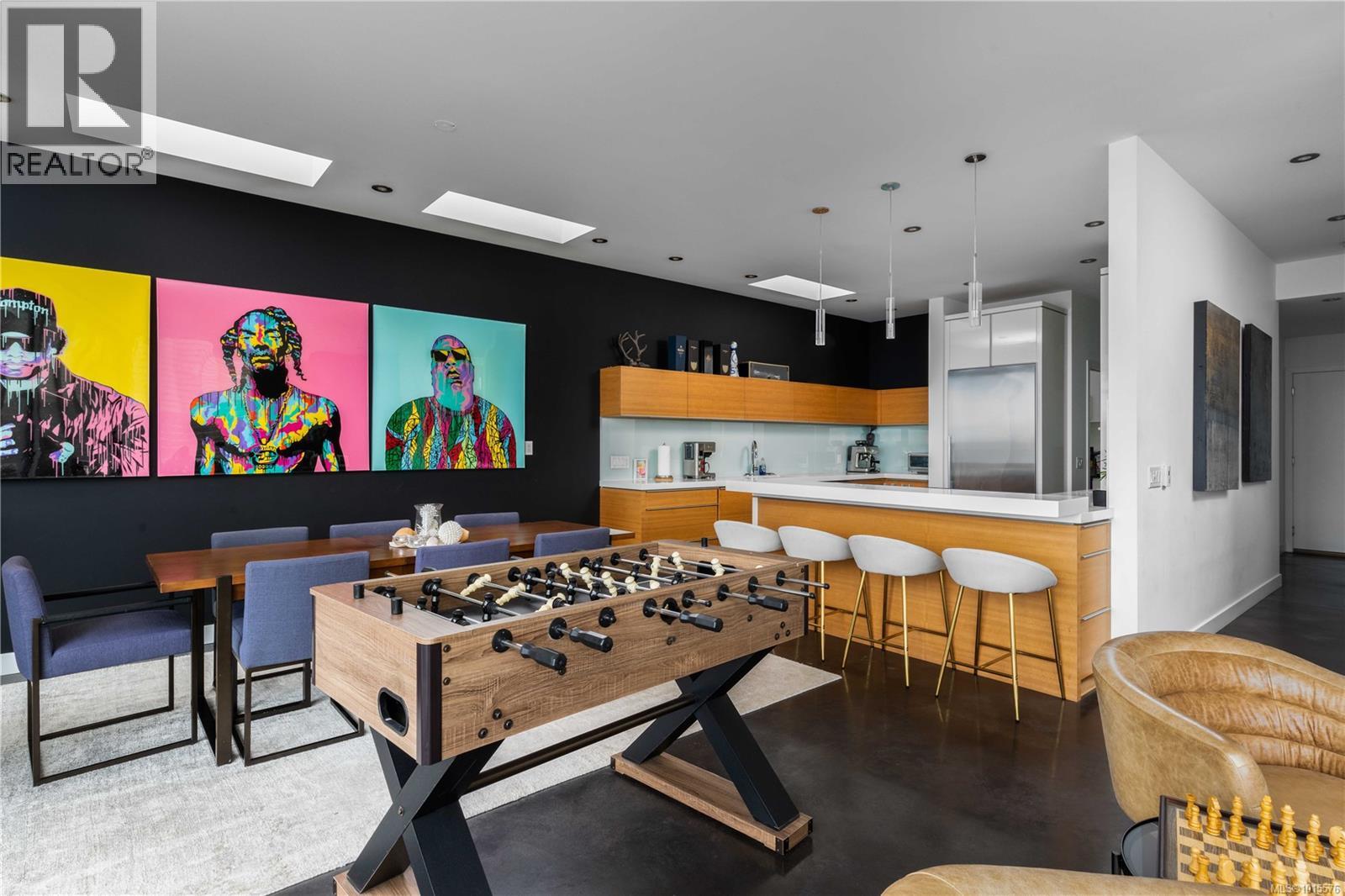 2086 Marne St, Oak Bay, British Columbia  V8S 4J8 - Photo 9 - 1015576