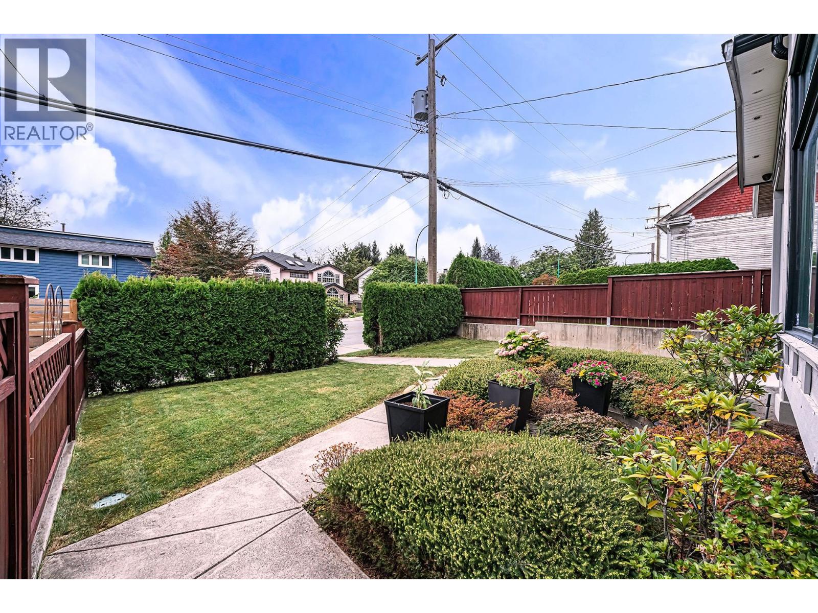 1370 Ross Road, Vancouver, British Columbia  V7J 1V2 - Photo 3 - R3054190