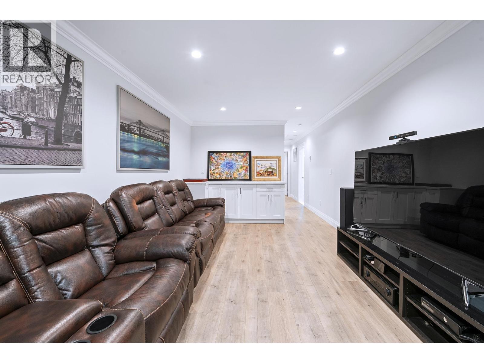 1370 Ross Road, Vancouver, British Columbia  V7J 1V2 - Photo 25 - R3054190