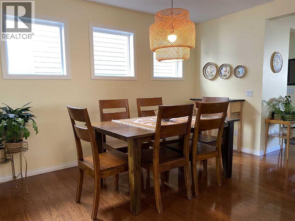 90 Tuscany Springs Heights Nw, Calgary, Alberta  T3L 2X9 - Photo 11 - A2252197