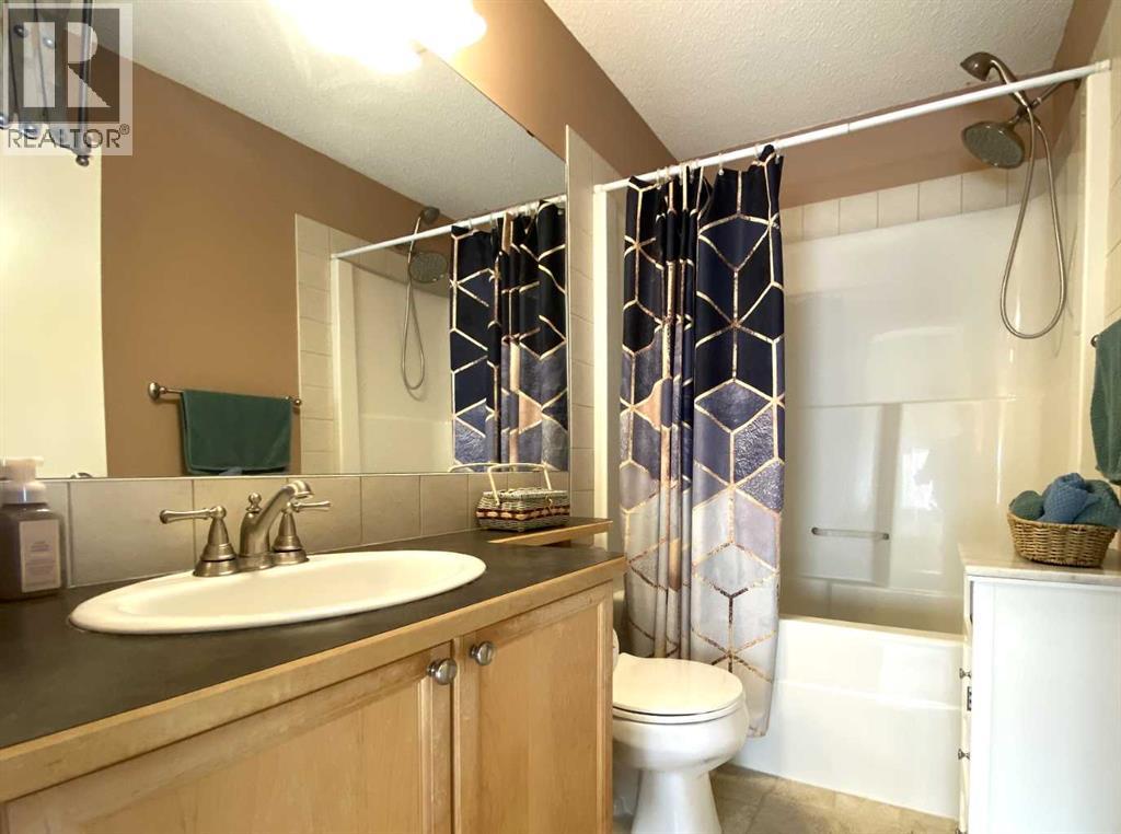 90 Tuscany Springs Heights Nw, Calgary, Alberta  T3L 2X9 - Photo 20 - A2252197