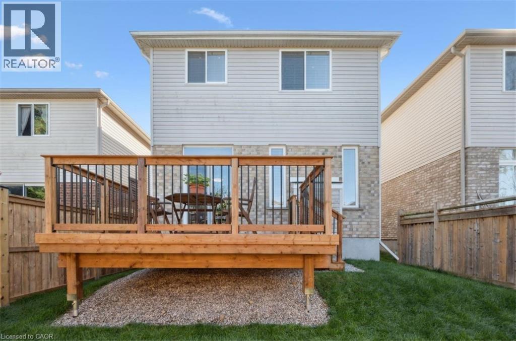 416 Beaumont Crescent, Kitchener, Ontario  N2A 0C1 - Photo 37 - 40773678