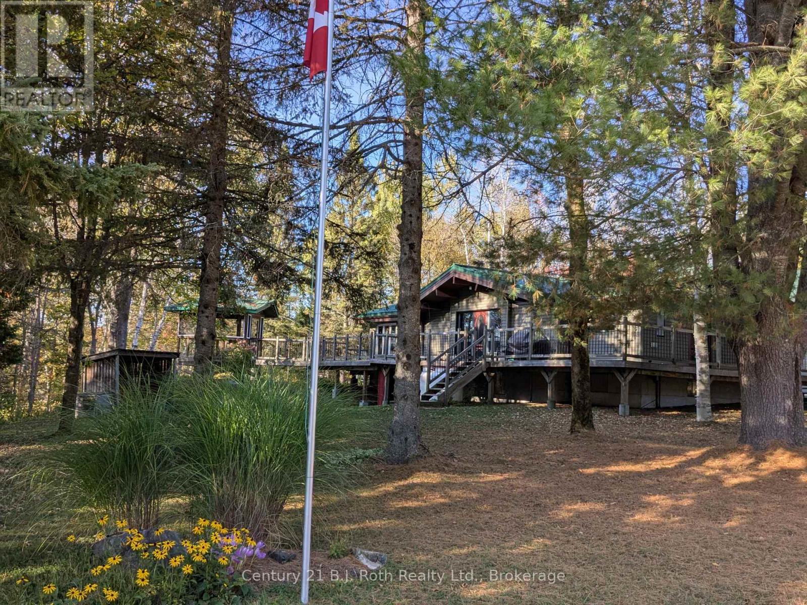 71 Victoria Street, Magnetawan, Ontario  P0A 1P0 - Photo 40 - X12439154