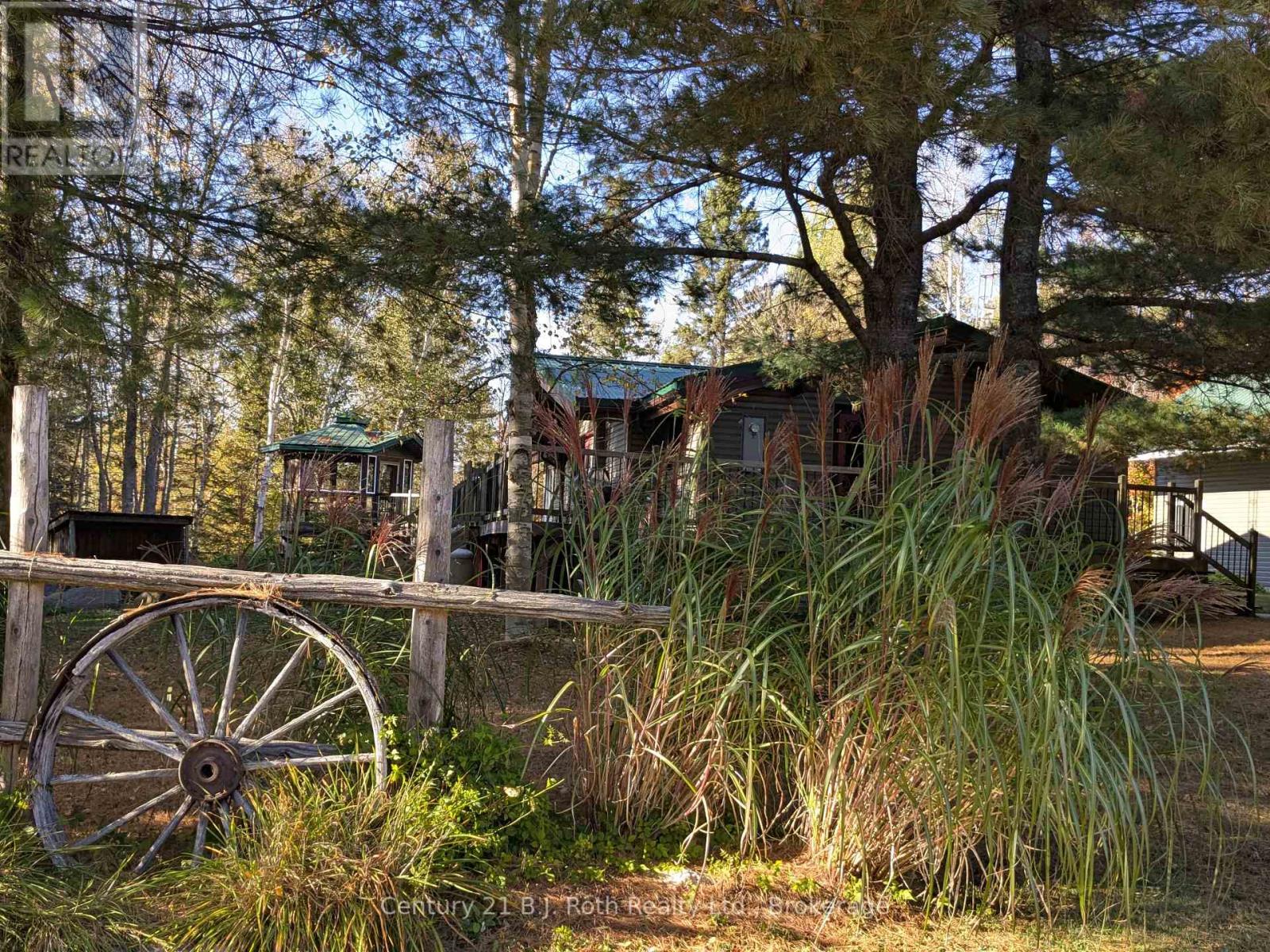 71 Victoria Street, Magnetawan, Ontario  P0A 1P0 - Photo 43 - X12439154