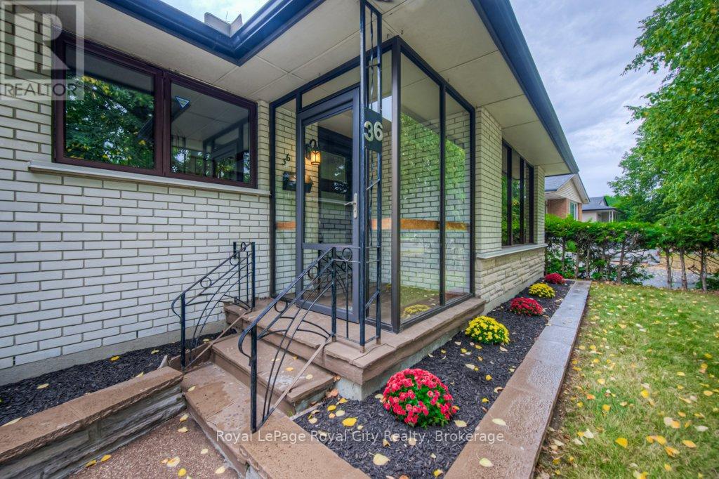 36 Argyle Drive, Guelph, Ontario  N1G 2P2 - Photo 5 - X12439177