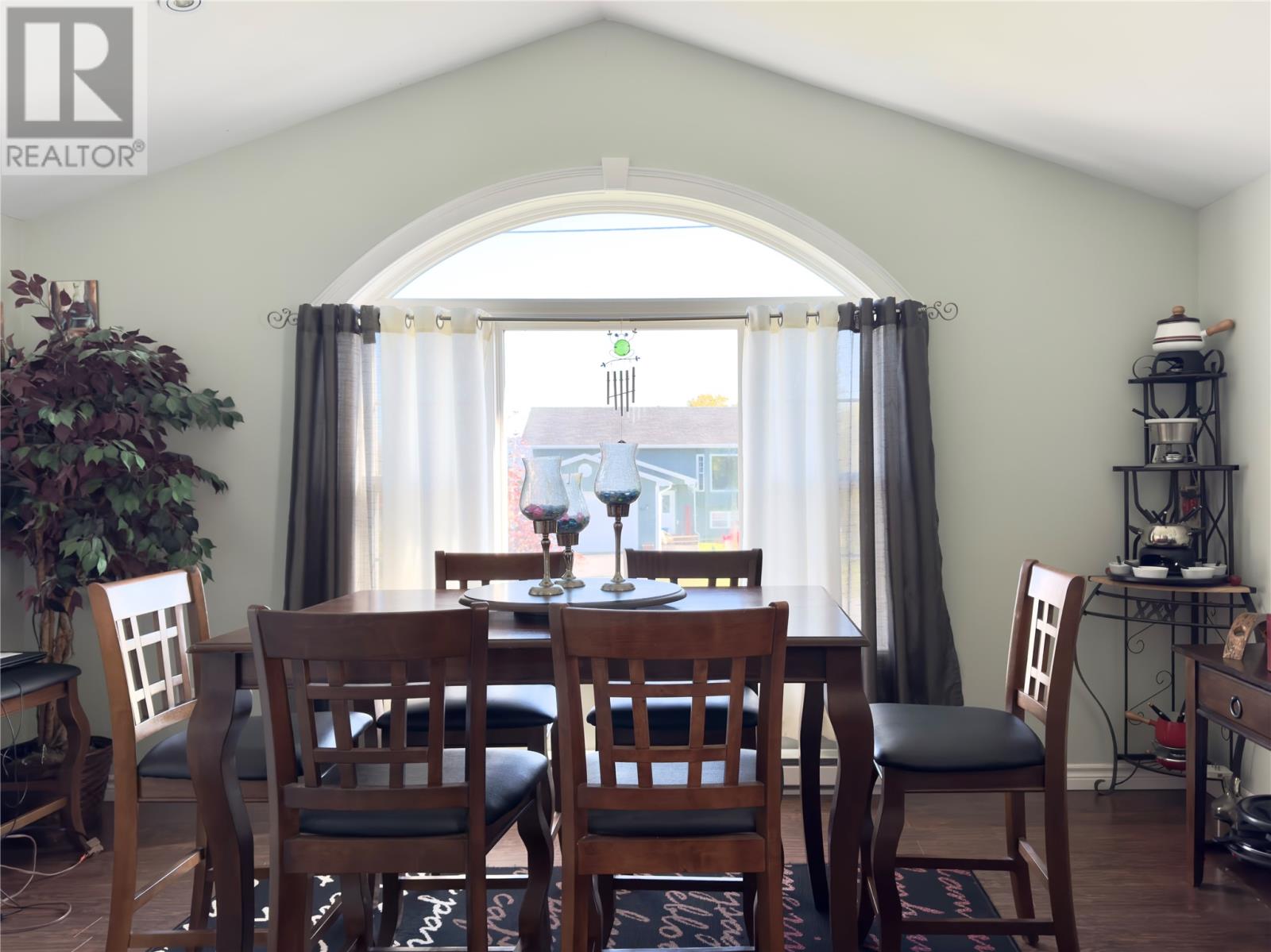 36 Hillview Avenue, Pasadena, Newfoundland & Labrador  A0L 1K0 - Photo 6 - 1291029