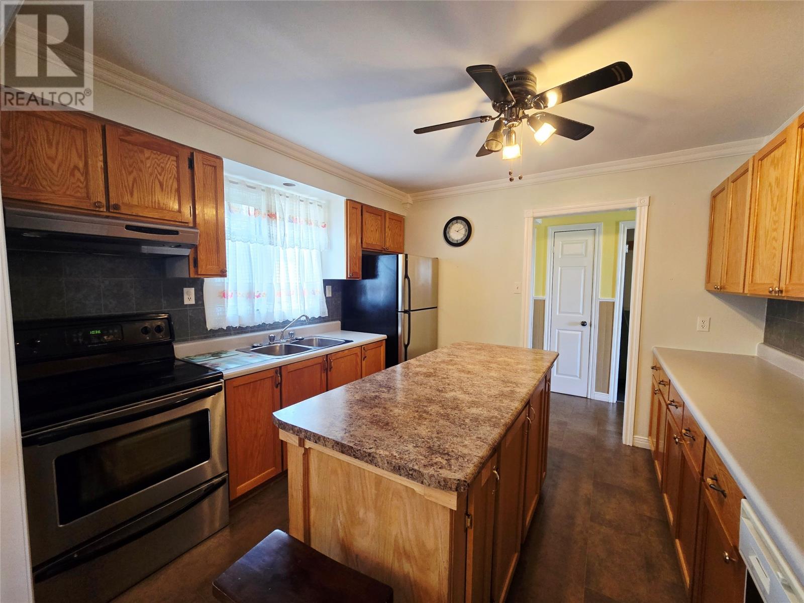 11 Grenfell Drive, Wabush, Newfoundland & Labrador  A0R 1B0 - Photo 7 - 1289201