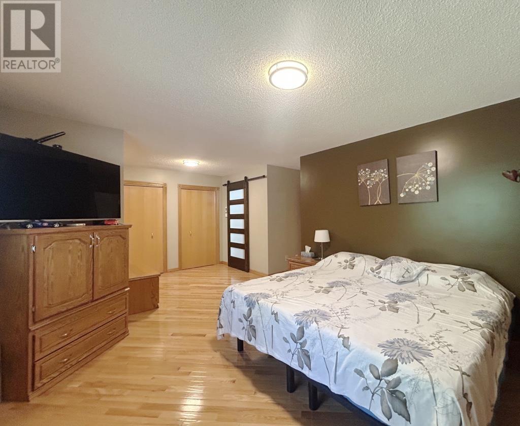 1712 Lyndy Pl N, Fort Frances, Ontario  P9A 3V4 - Photo 22 - TB251923