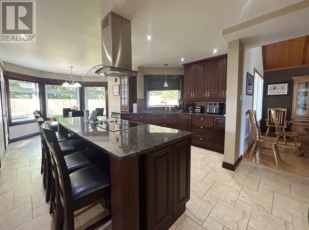 1712 Lyndy Pl N, Fort Frances, Ontario  P9A 3V4 - Photo 6 - TB251923