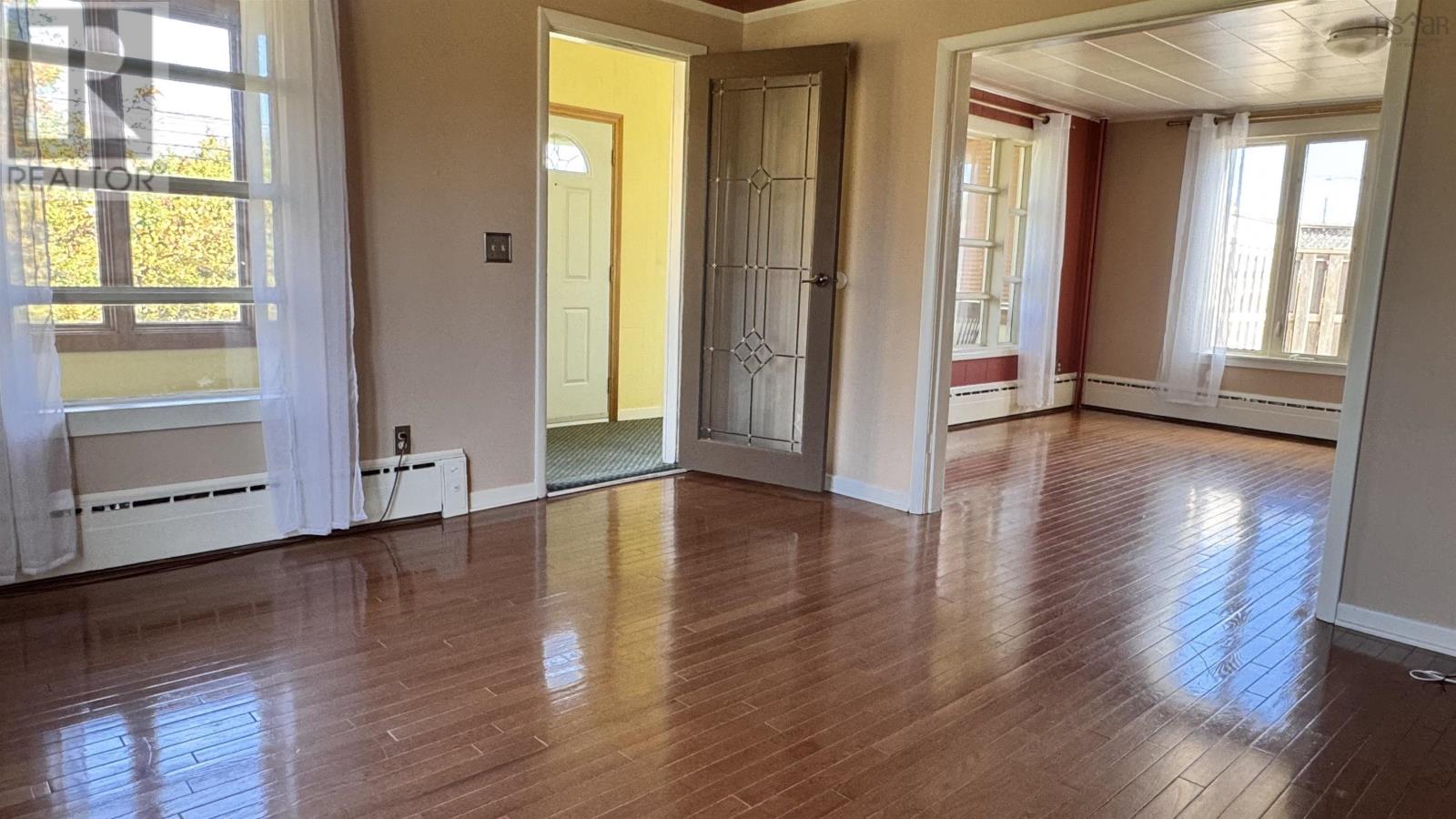 325 Reserve Street, Glace Bay, Nova Scotia  B1A 4W8 - Photo 16 - 202524804