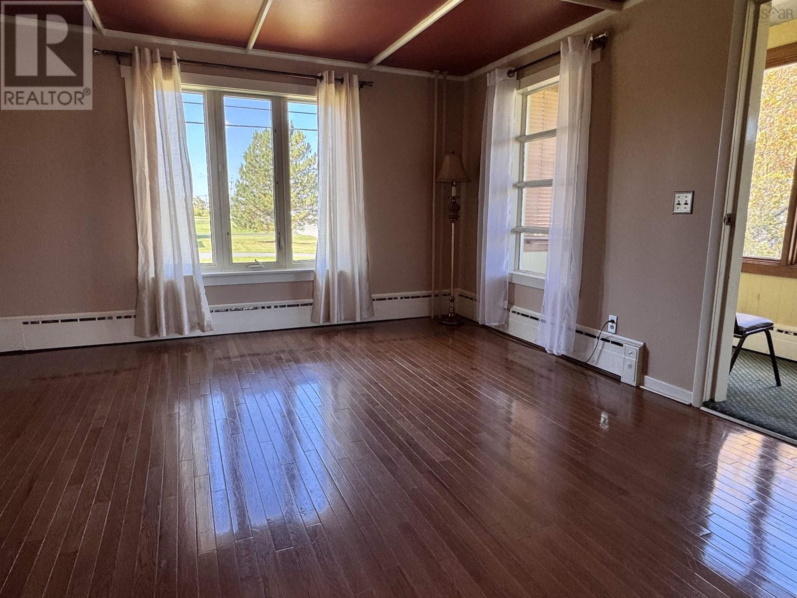 325 Reserve Street, Glace Bay, Nova Scotia  B1A 4W8 - Photo 12 - 202524804