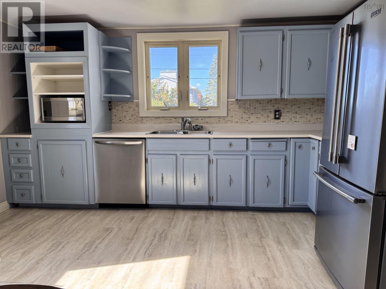 325 Reserve Street, Glace Bay, Nova Scotia  B1A 4W8 - Photo 8 - 202524804