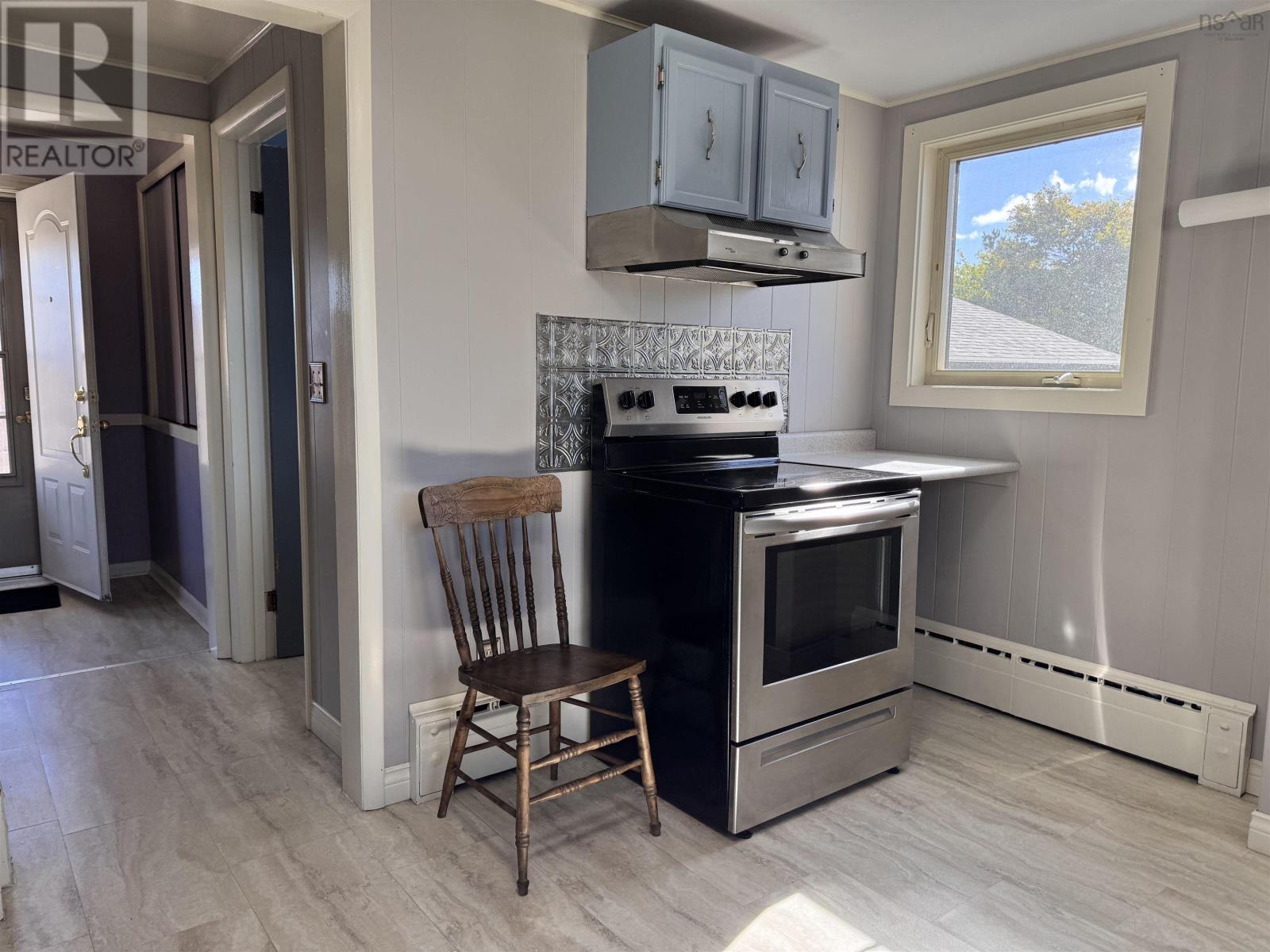 325 Reserve Street, Glace Bay, Nova Scotia  B1A 4W8 - Photo 7 - 202524804