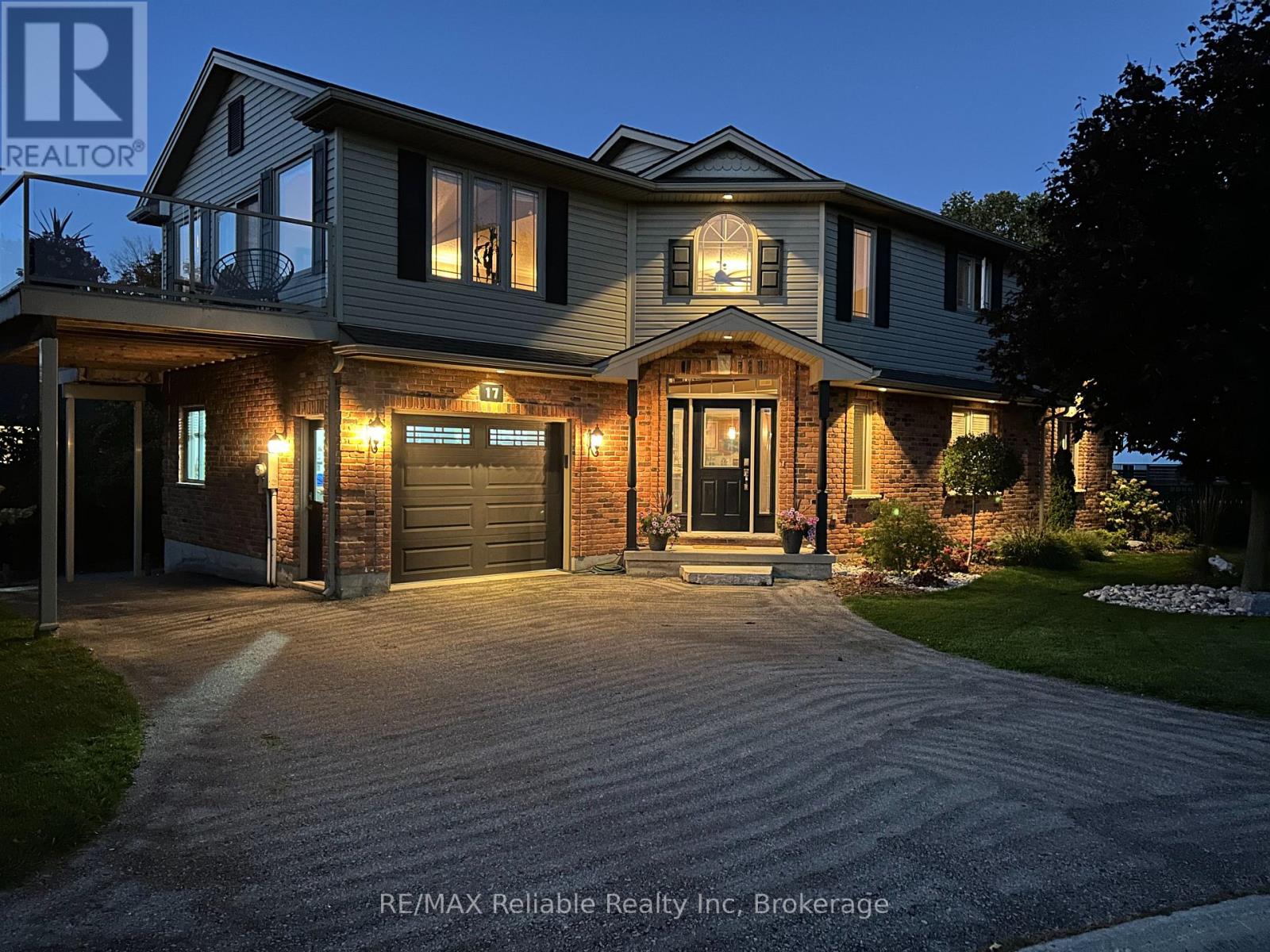 17 HARBOUR COURT, Bluewater, Ontario