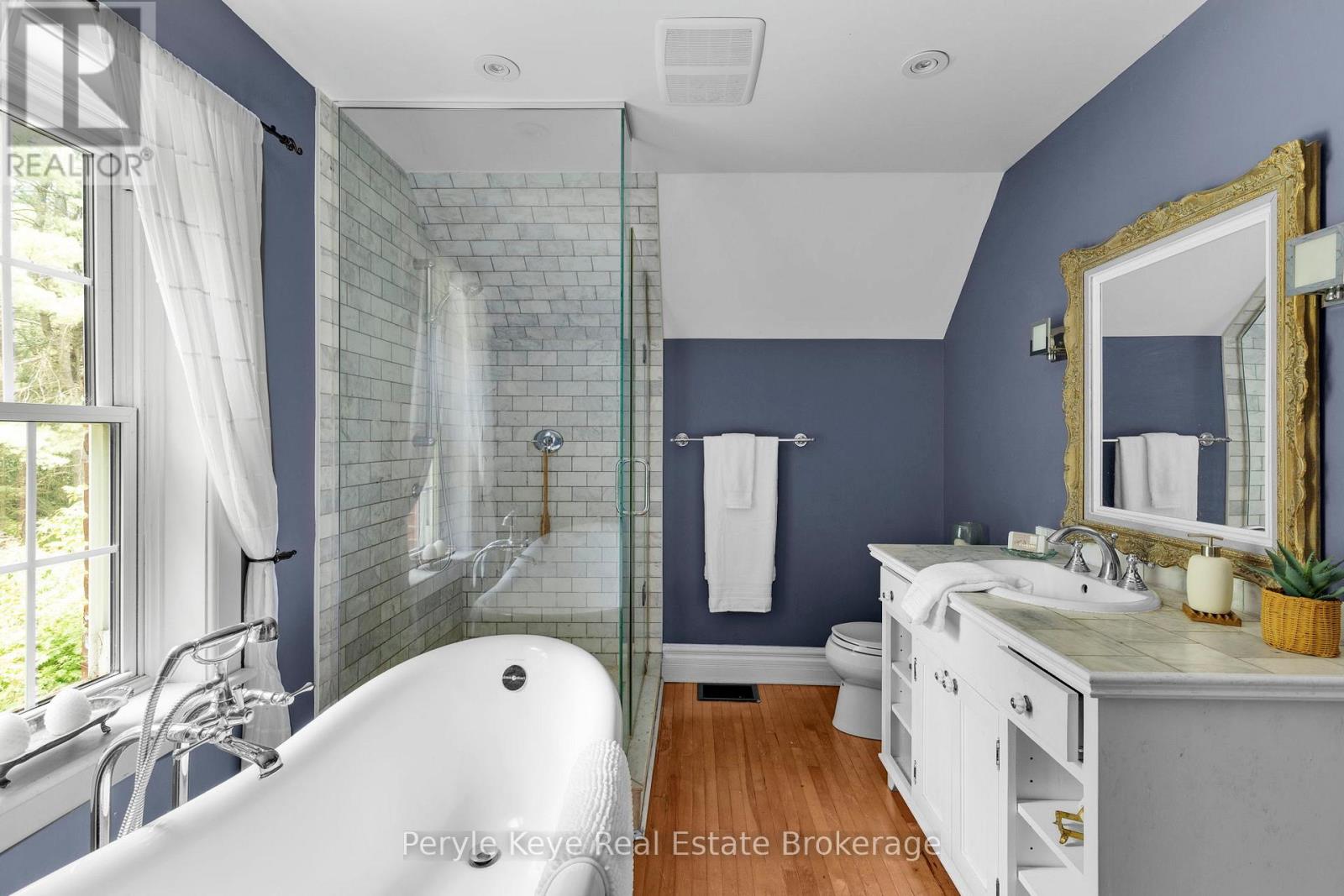 9 King Street, Bracebridge, Ontario  P1L 1H4 - Photo 38 - X12439201