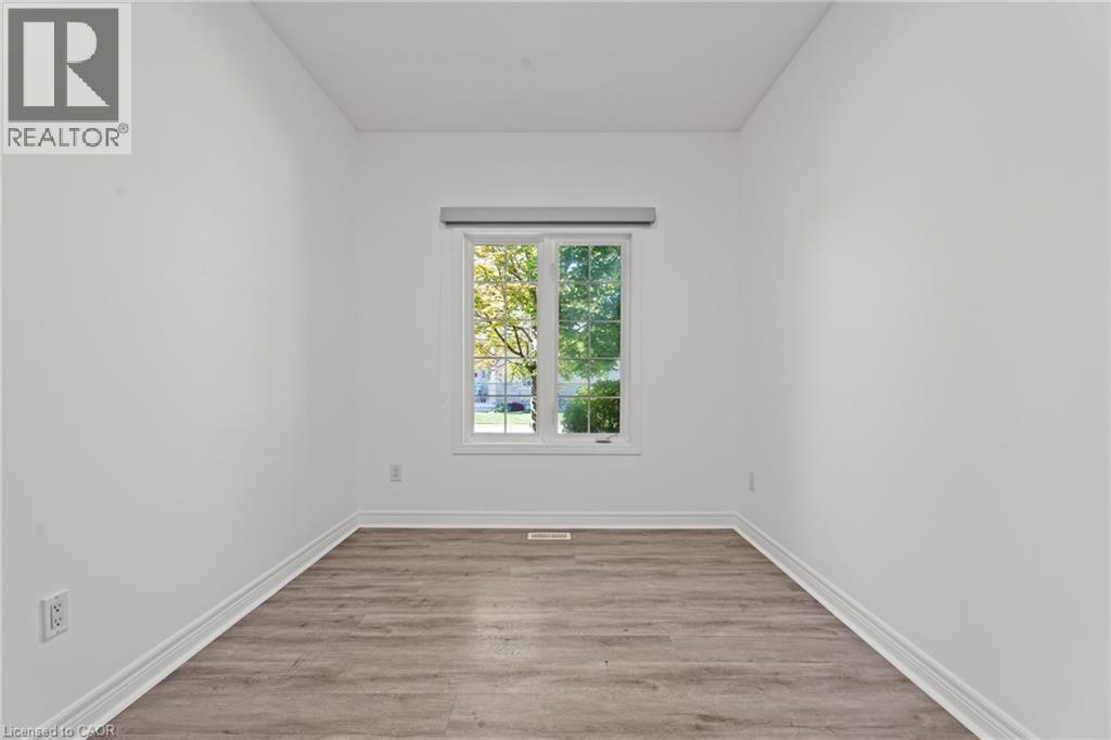 68 Hallmark Trail Unit# 39, Hamilton, Ontario  L9B 0A4 - Photo 5 - 40767753