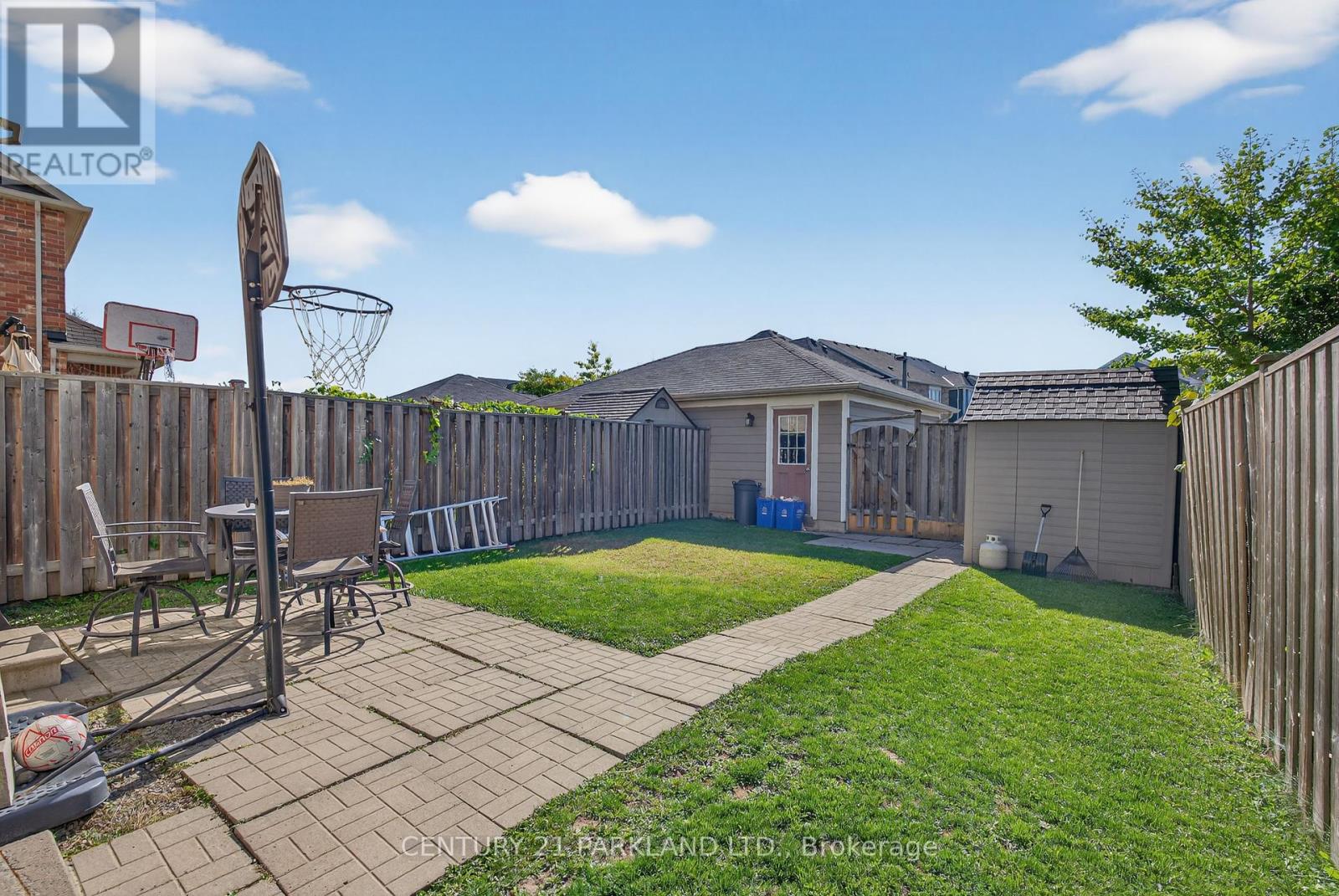 136 Gas Lamp Lane, Markham, Ontario  L6B 1K9 - Photo 10 - N12438953