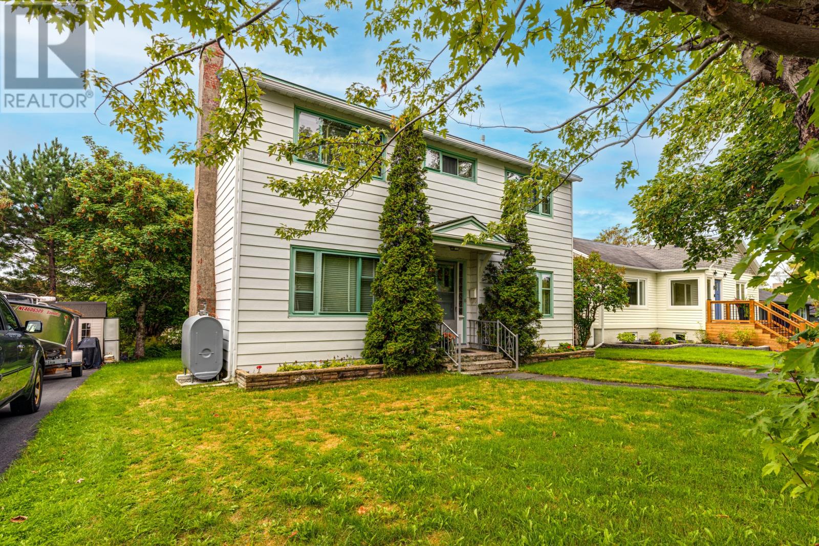 10 Chestnut Place, St. John's, Newfoundland & Labrador  A1B 2T2 - Photo 2 - 1291052