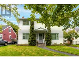 10 Chestnut Place, St. John's, Newfoundland & Labrador