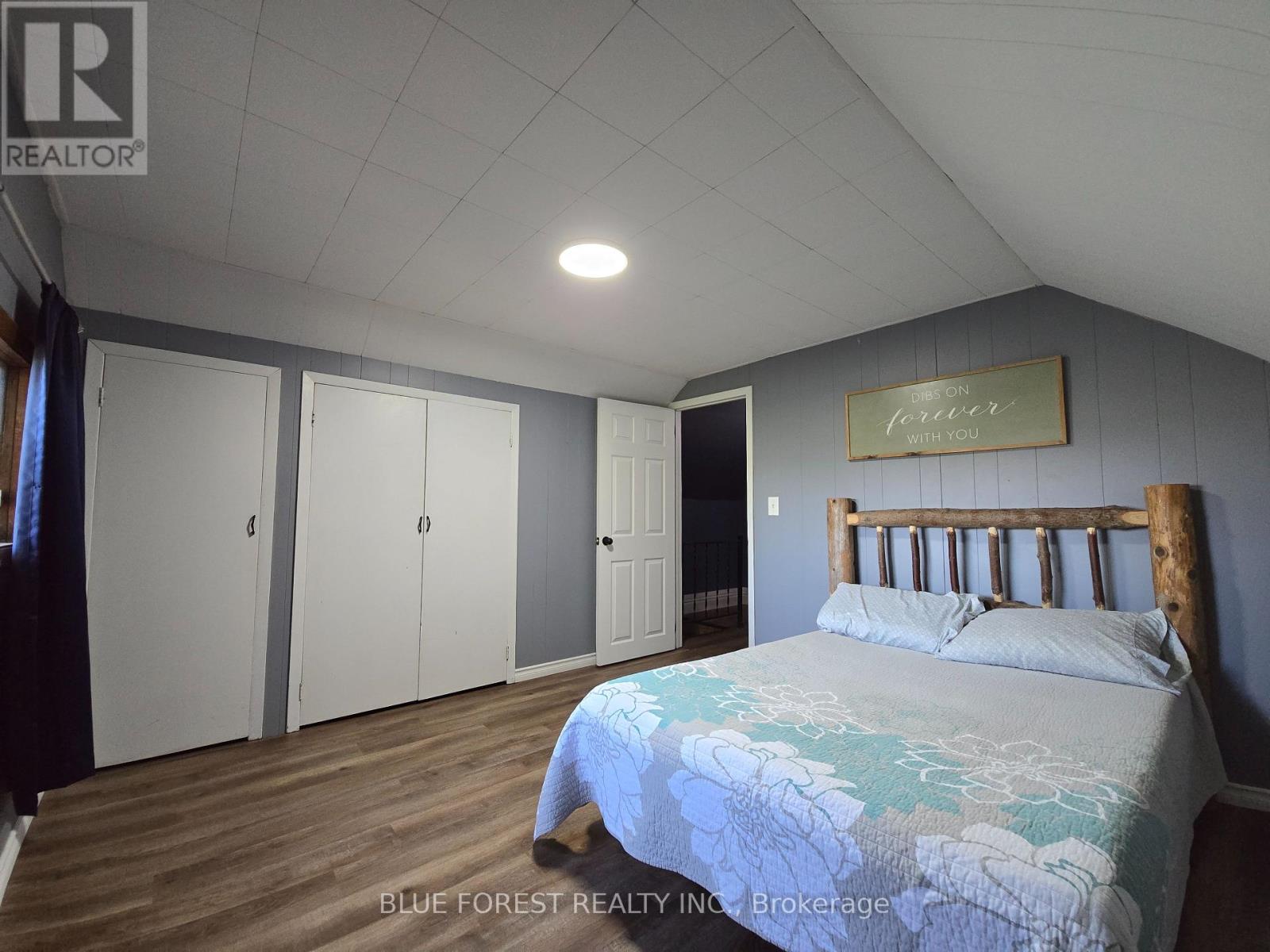 138 Centre Centre, West Elgin, Ontario  N0L 2C0 - Photo 21 - X12439189