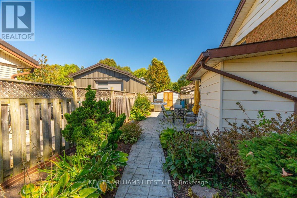 34 Stanhope Crescent, London South, Ontario  N6C 3B2 - Photo 30 - X12439198