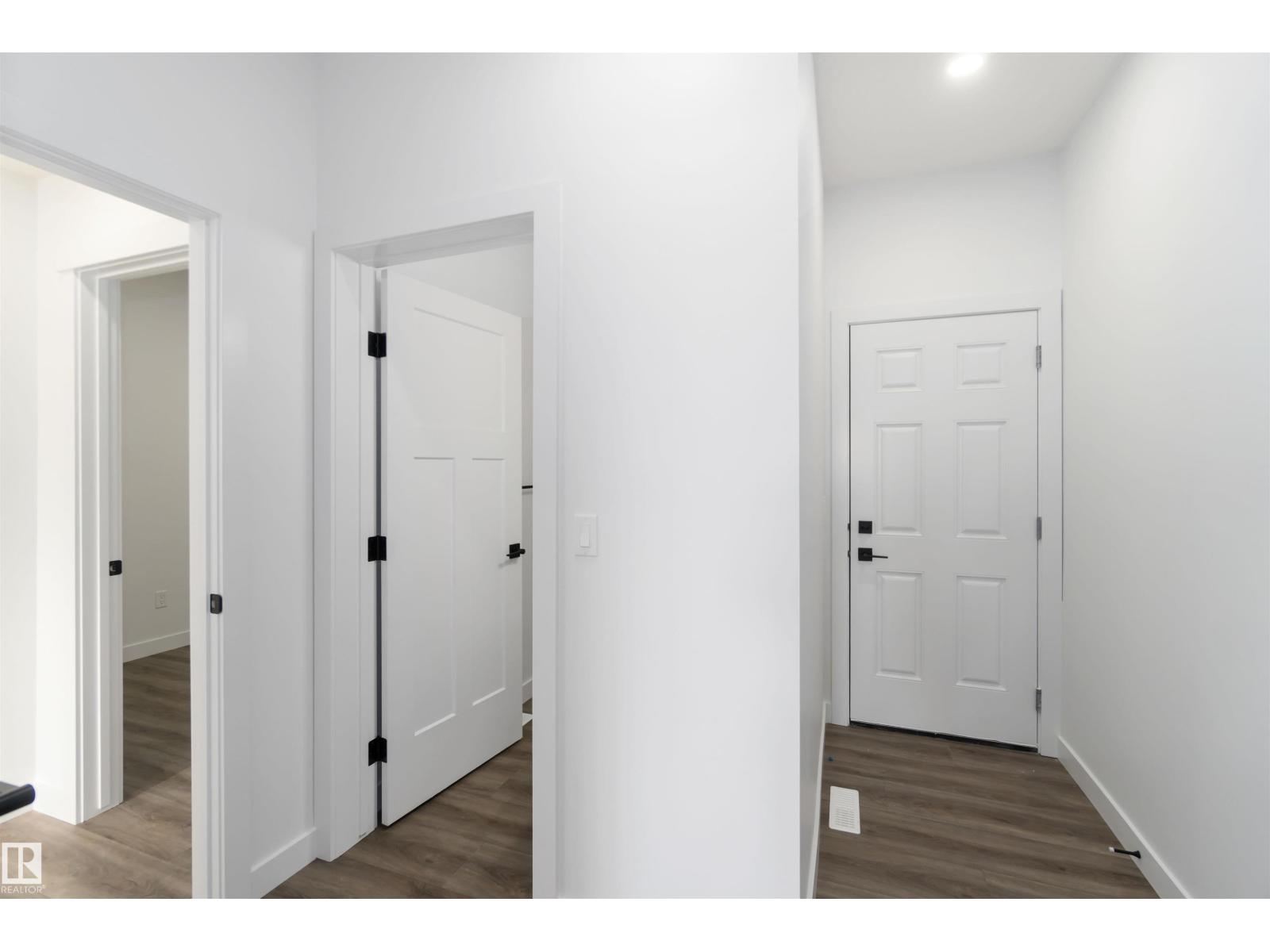 1651 12 St Nw, Edmonton, Alberta  T6T 2V1 - Photo 15 - E4460362