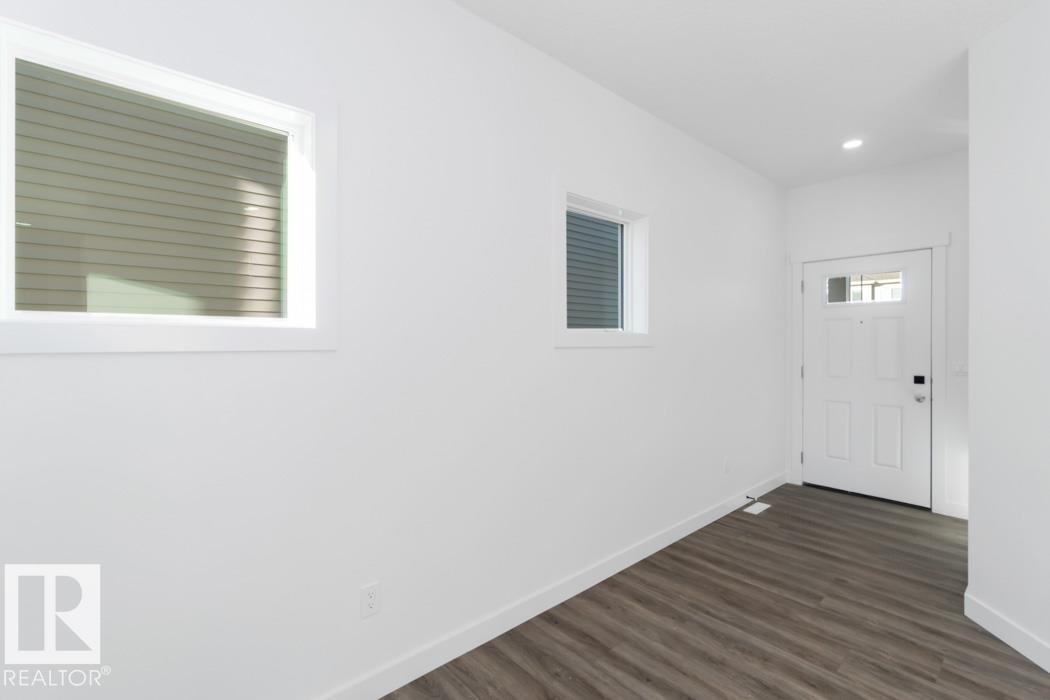 1651 12 St Nw, Edmonton, Alberta  T6T 2V1 - Photo 5 - E4460362