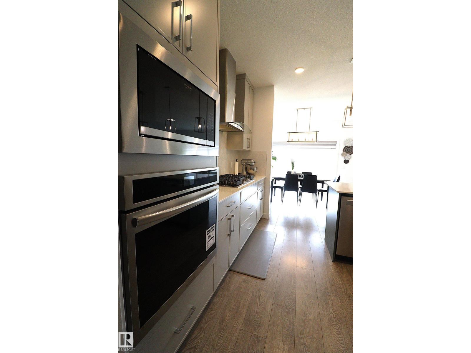 2888 Coughlan Green Sw, Edmonton, Alberta  T6W 4B2 - Photo 11 - E4460363