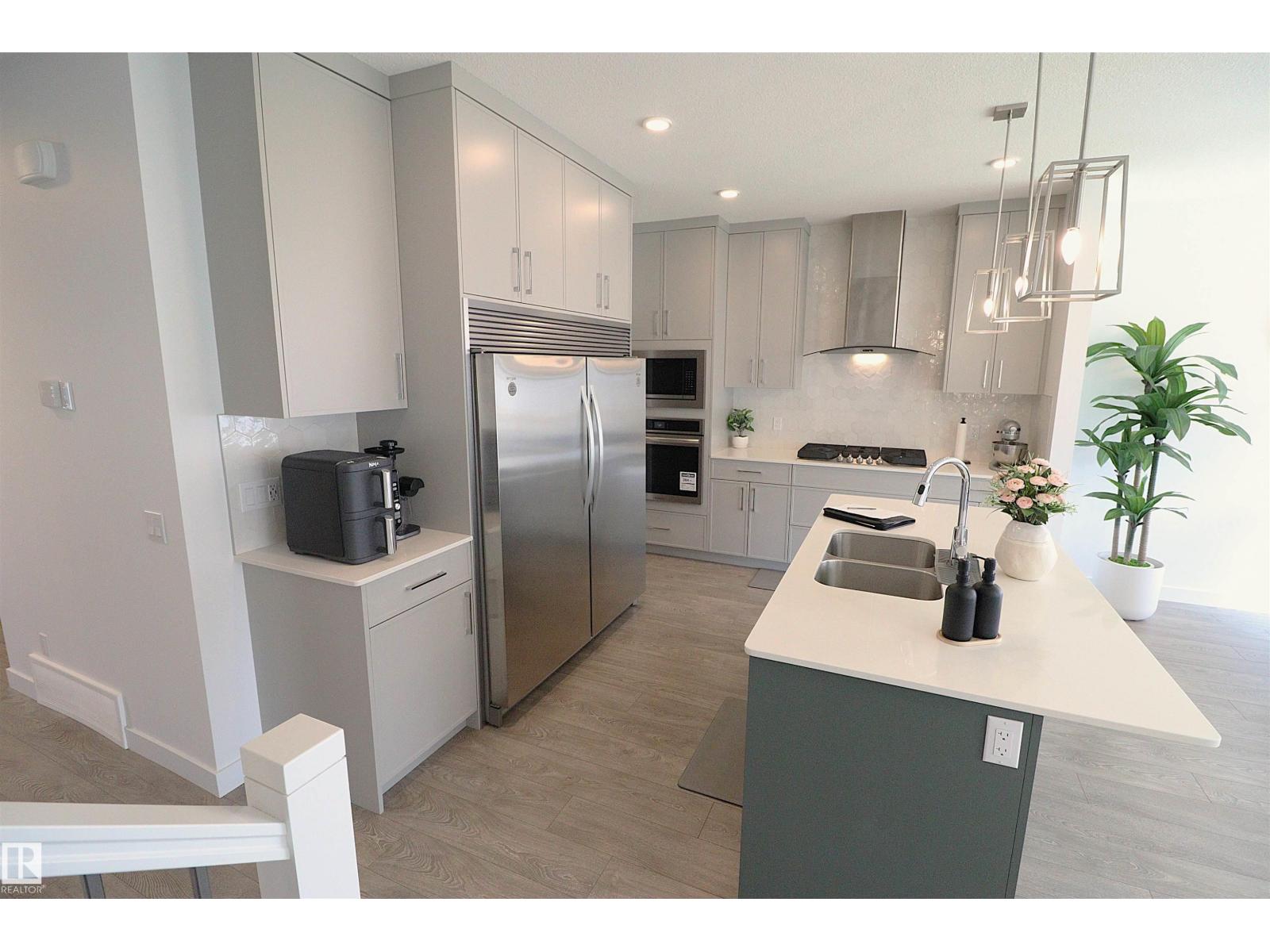 2888 Coughlan Green Sw, Edmonton, Alberta  T6W 4B2 - Photo 17 - E4460363
