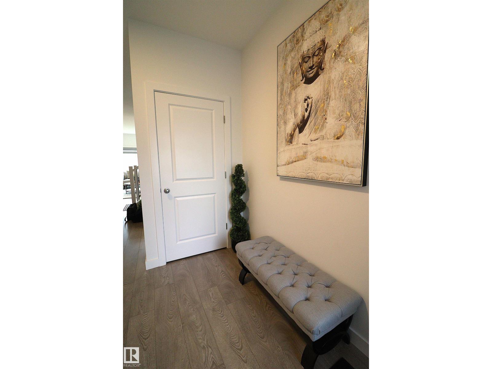 2888 Coughlan Green Sw, Edmonton, Alberta  T6W 4B2 - Photo 3 - E4460363