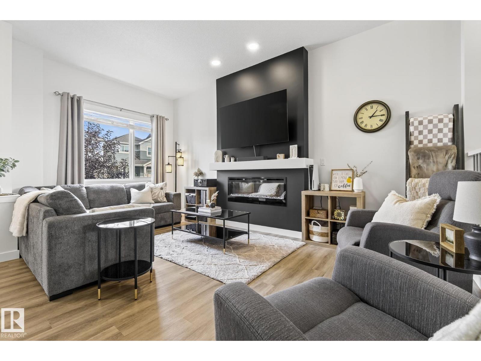 3396 Erlanger Bn Nw, Edmonton, Alberta  T6M 1J5 - Photo 7 - E4460365