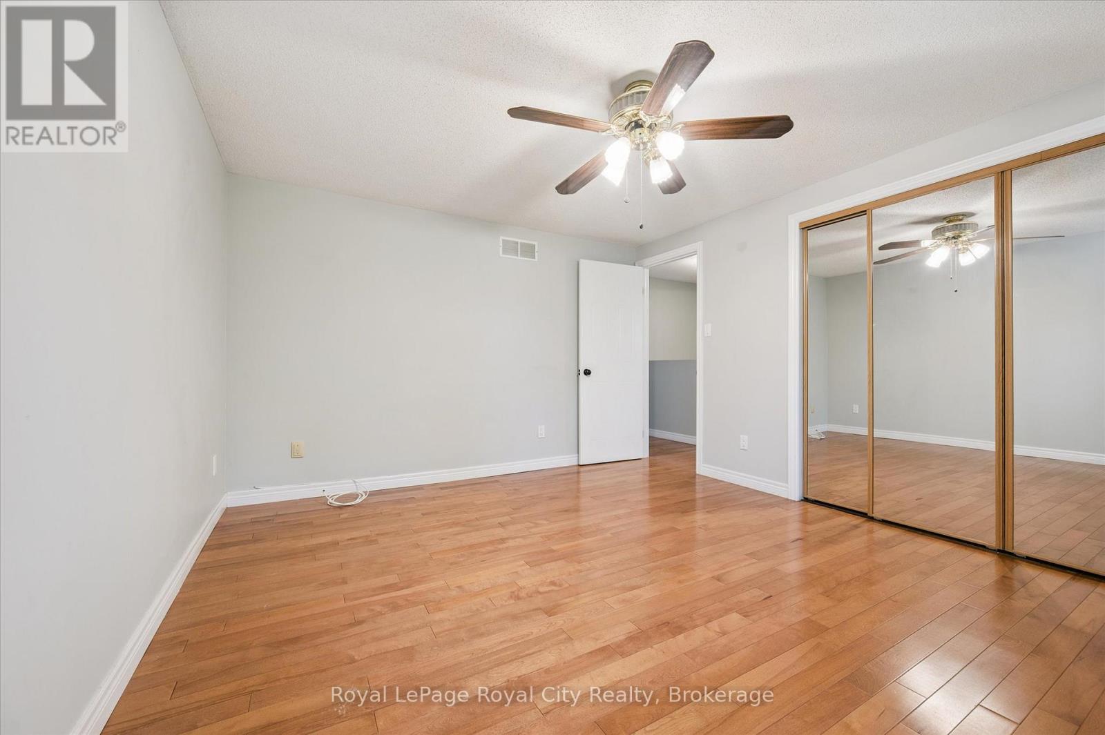 586 Kortright Road W, Guelph, Ontario  N1G 3H8 - Photo 19 - X12439200