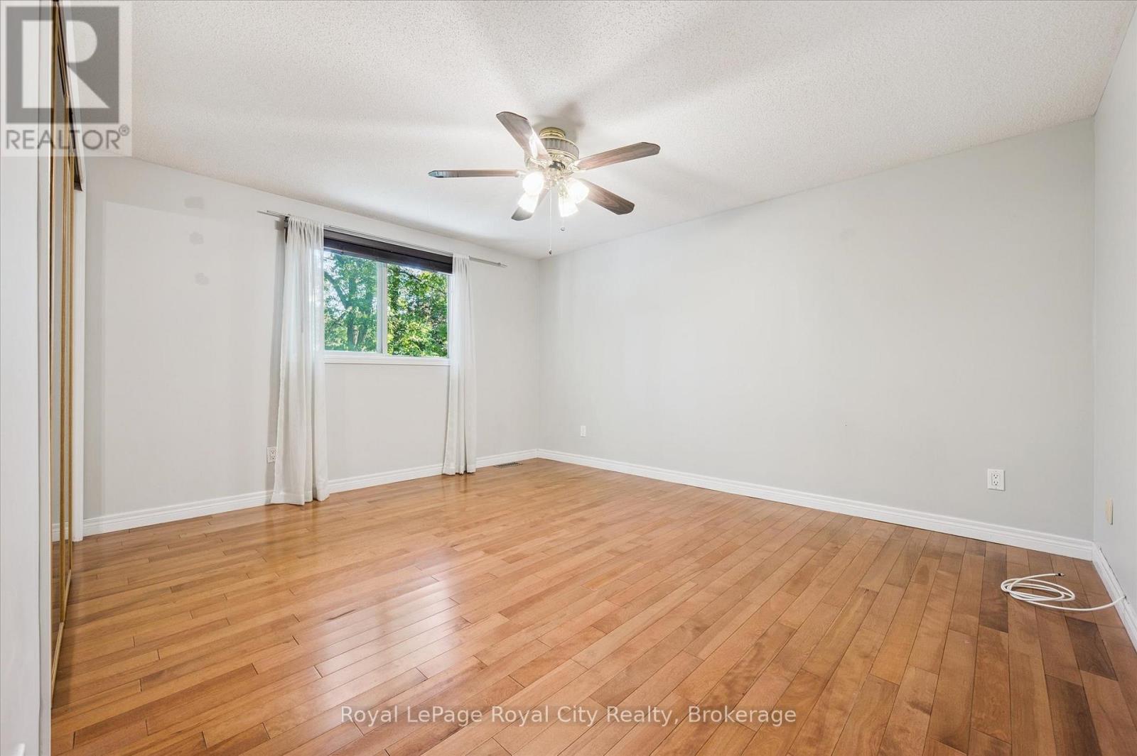 586 Kortright Road W, Guelph, Ontario  N1G 3H8 - Photo 18 - X12439200