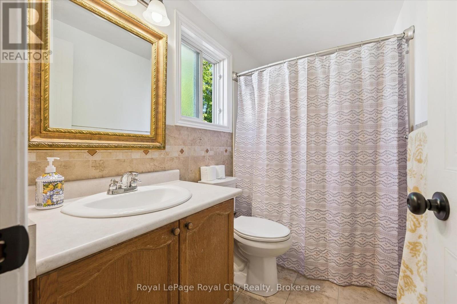 586 Kortright Road W, Guelph, Ontario  N1G 3H8 - Photo 22 - X12439200