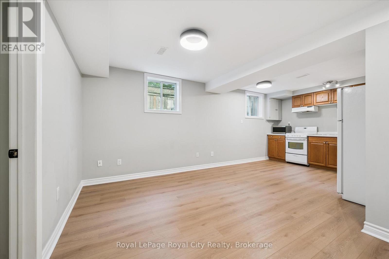 586 Kortright Road W, Guelph, Ontario  N1G 3H8 - Photo 28 - X12439200