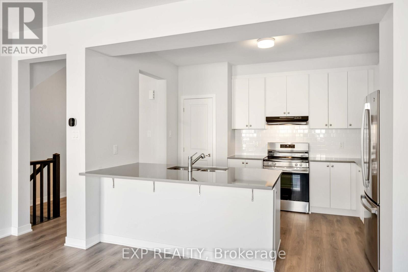 322 Olivenite Private, Ottawa, Ontario  K2J 7J4 - Photo 18 - X12439144