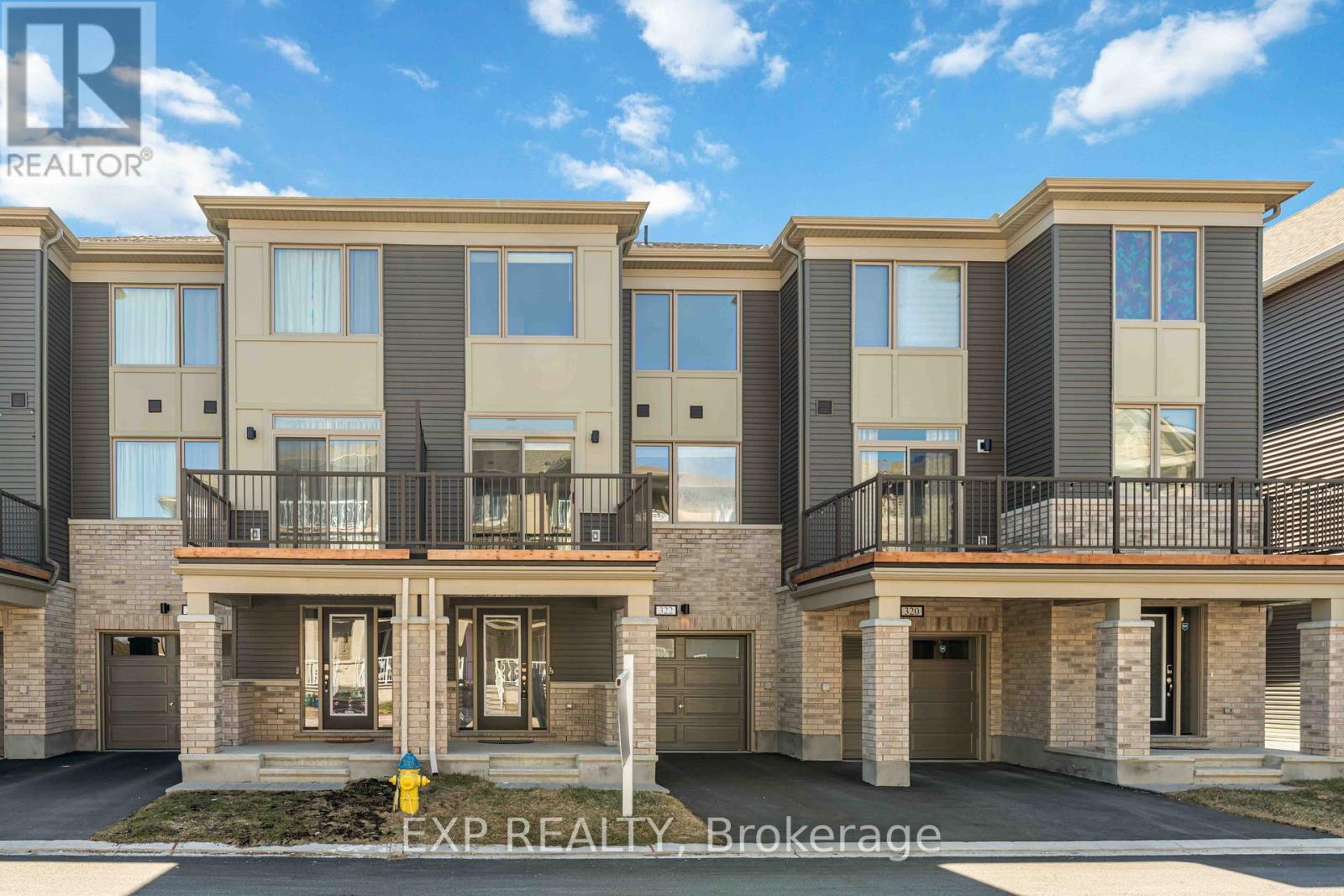 322 Olivenite Private, Ottawa, Ontario  K2J 7J4 - Photo 3 - X12439144