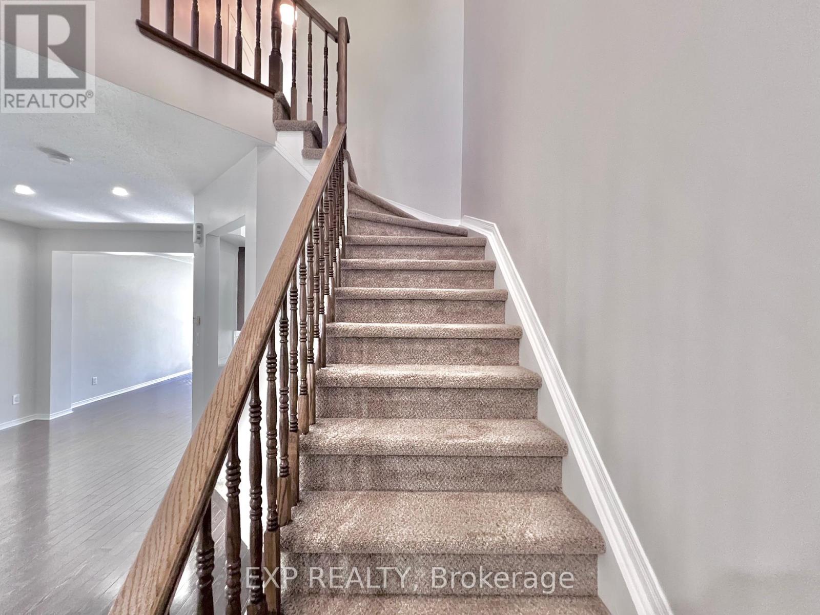 790 Nakina Way, Ottawa, Ontario  K1V 2J1 - Photo 19 - X12439145