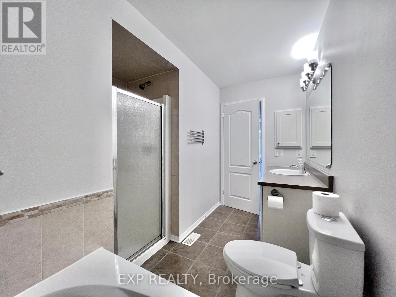 790 Nakina Way, Ottawa, Ontario  K1V 2J1 - Photo 25 - X12439145