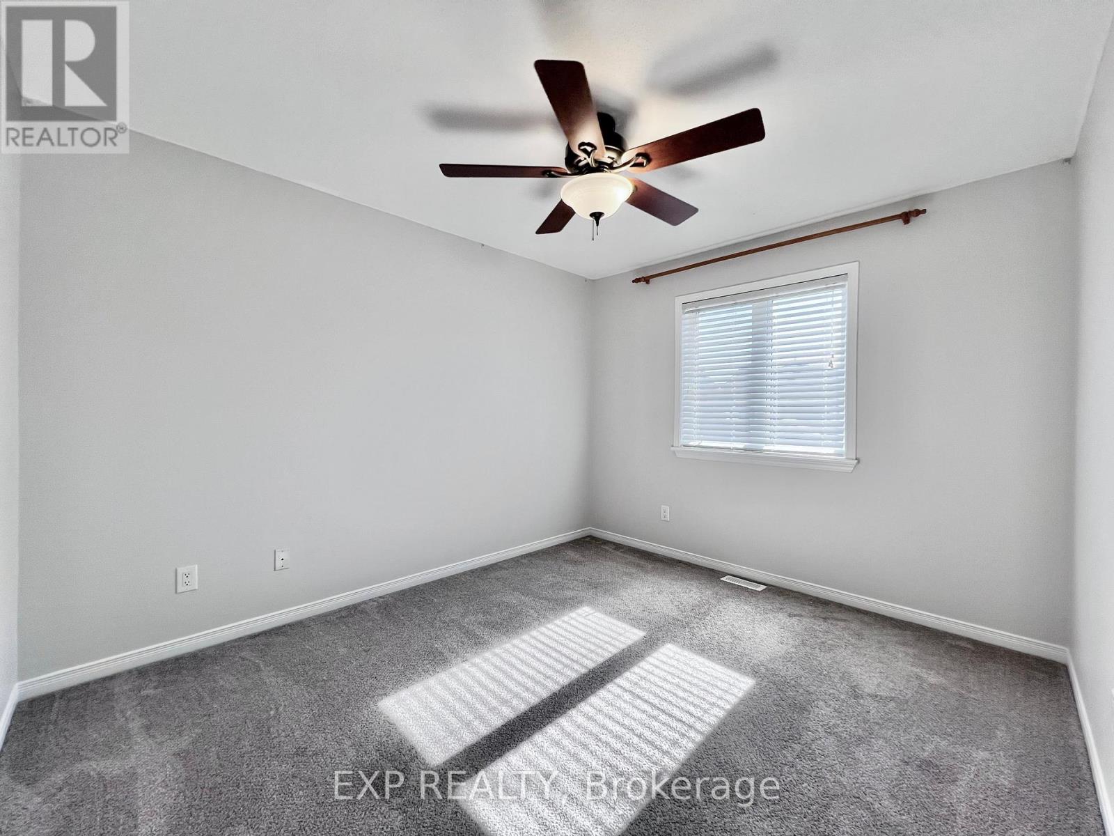 790 Nakina Way, Ottawa, Ontario  K1V 2J1 - Photo 31 - X12439145