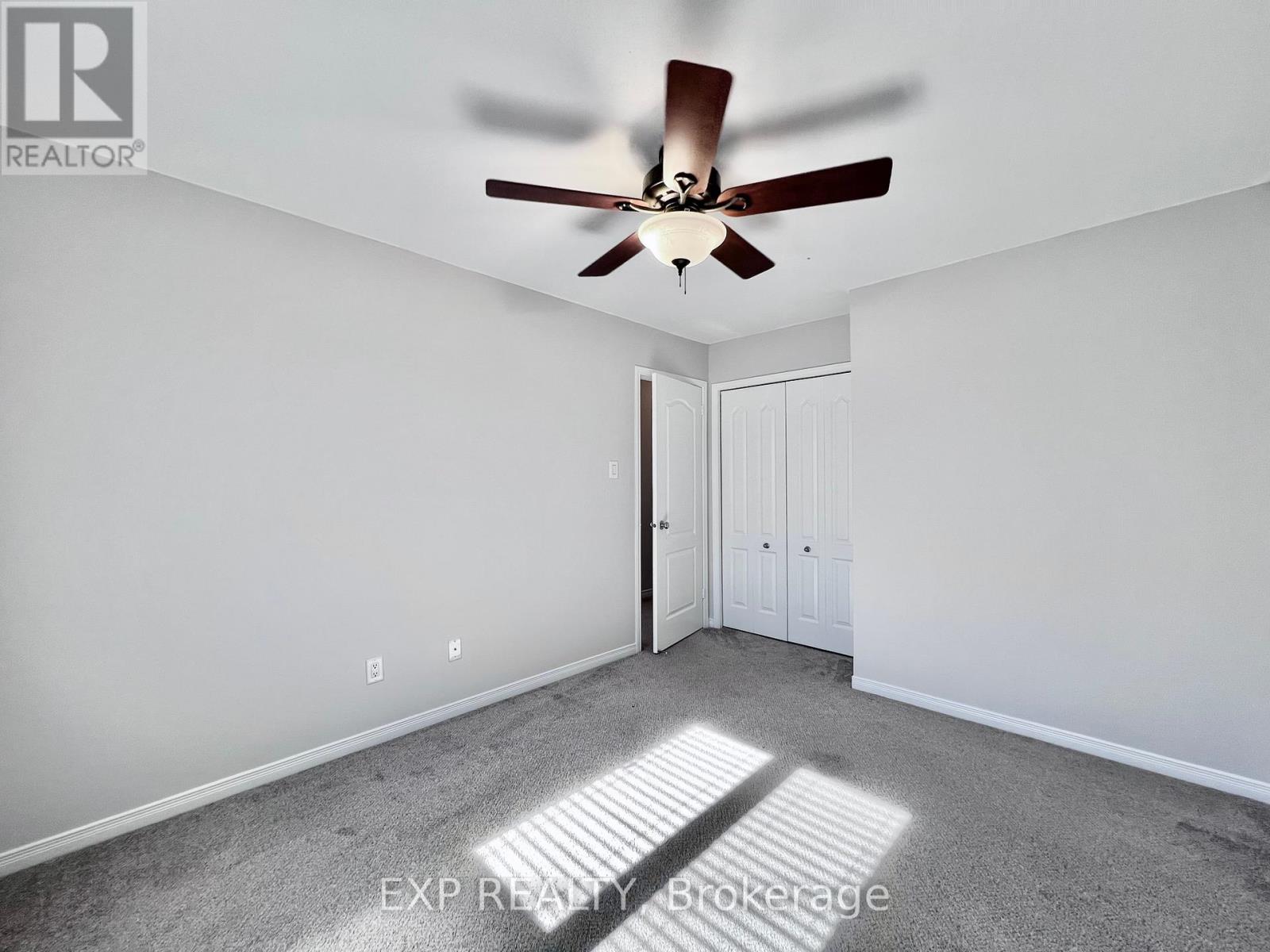 790 Nakina Way, Ottawa, Ontario  K1V 2J1 - Photo 32 - X12439145