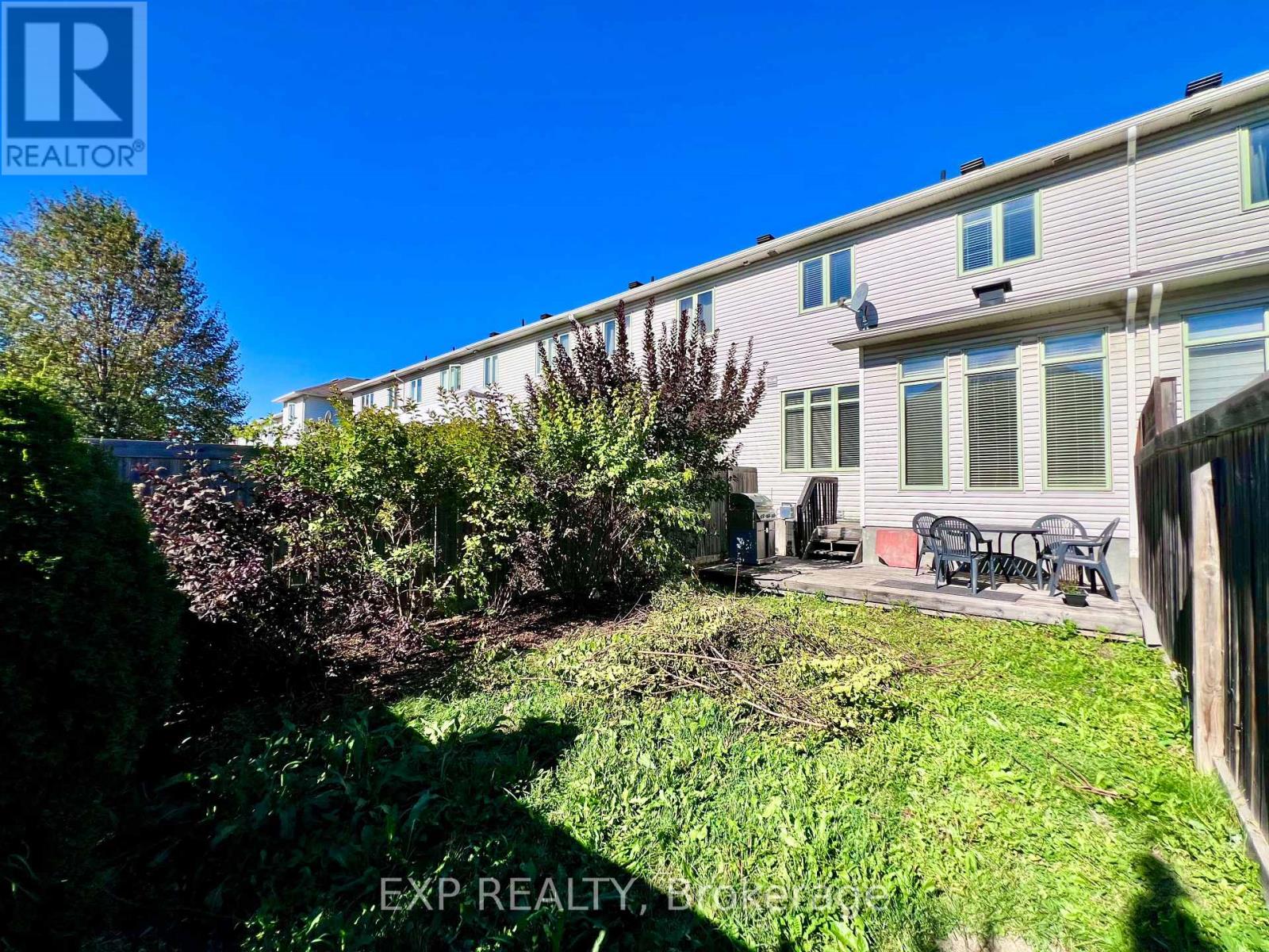 790 Nakina Way, Ottawa, Ontario  K1V 2J1 - Photo 44 - X12439145