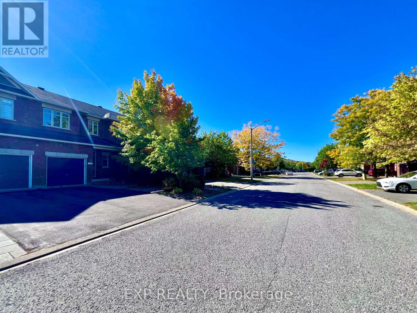 790 Nakina Way, Ottawa, Ontario  K1V 2J1 - Photo 45 - X12439145