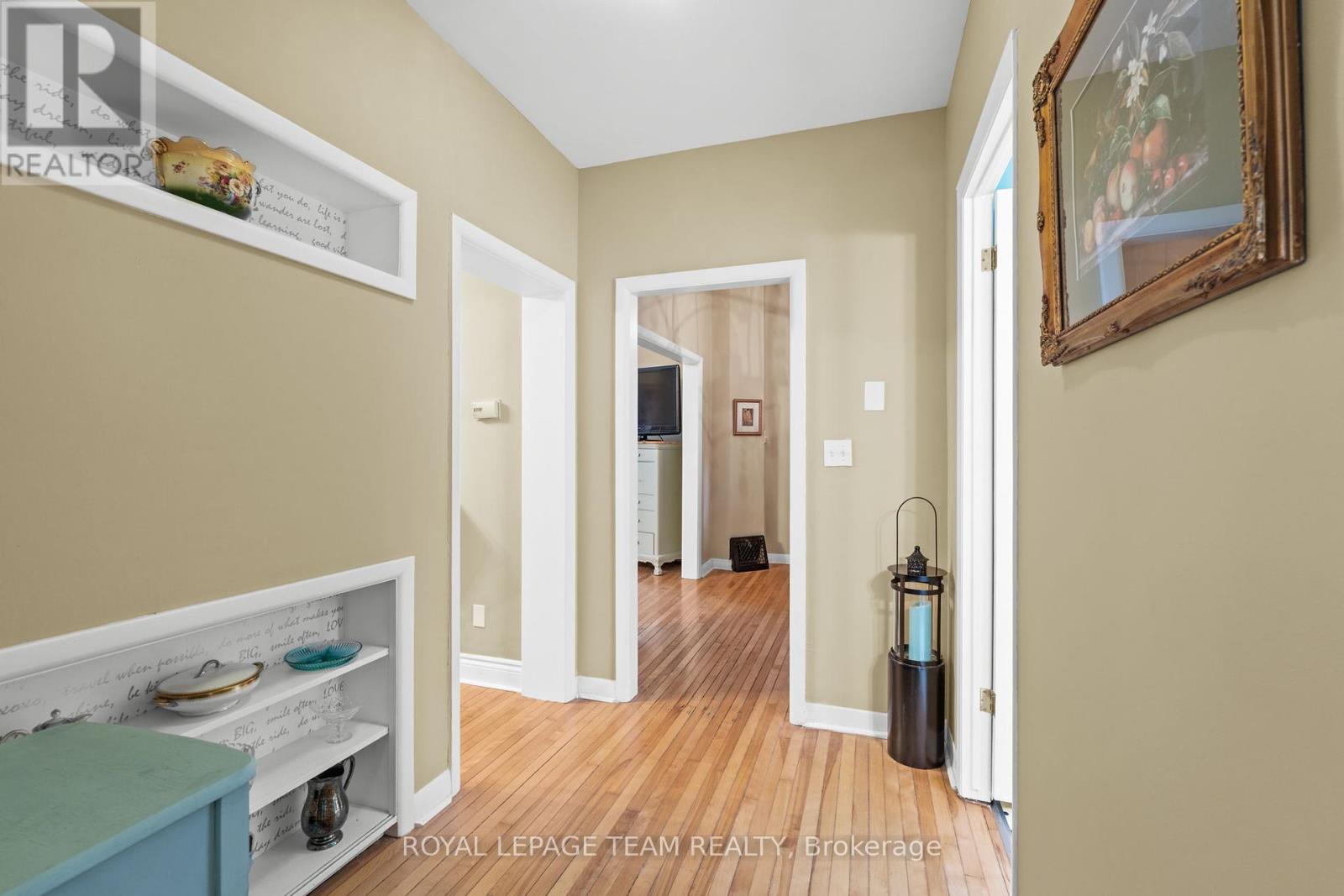 82 Lake Avenue E, Carleton Place, Ontario  K7C 1K8 - Photo 16 - X12439162