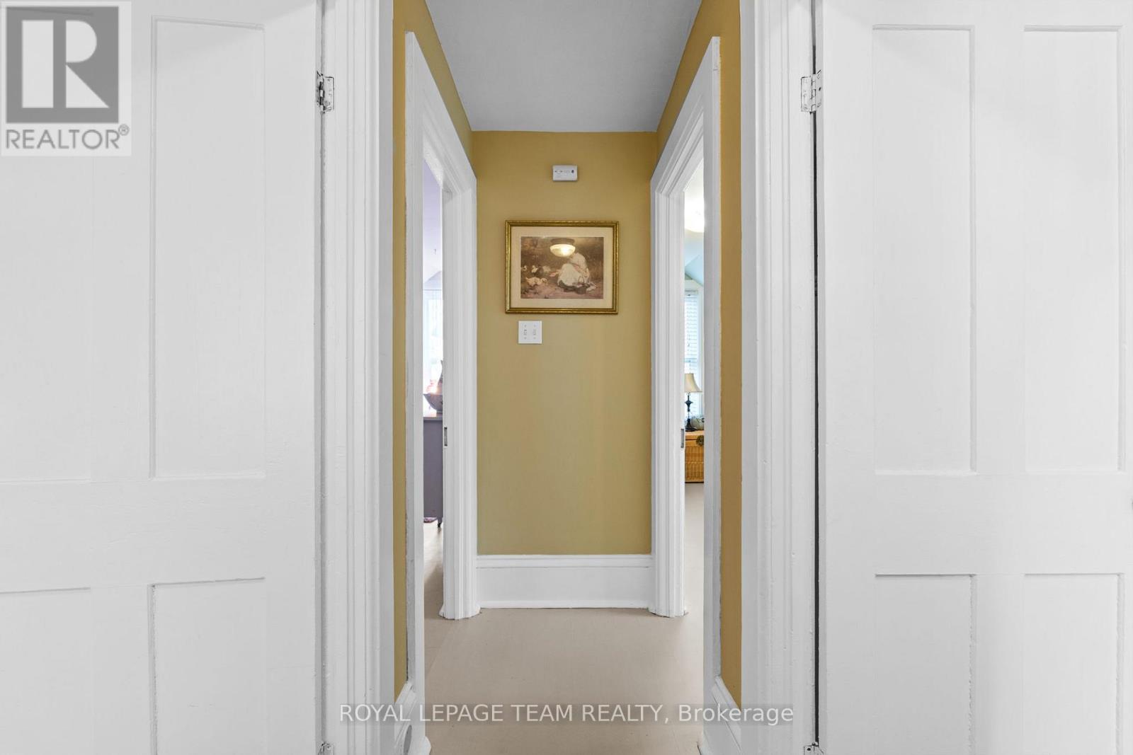 82 Lake Avenue E, Carleton Place, Ontario  K7C 1K8 - Photo 24 - X12439162