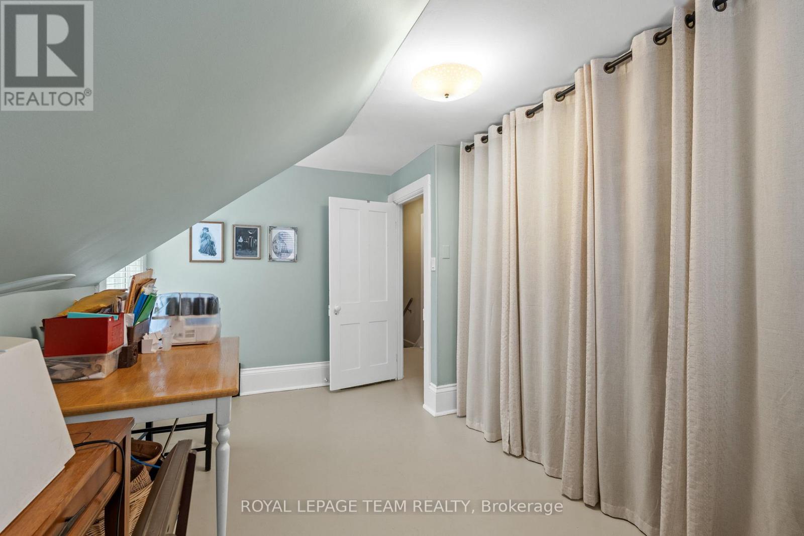 82 Lake Avenue E, Carleton Place, Ontario  K7C 1K8 - Photo 33 - X12439162