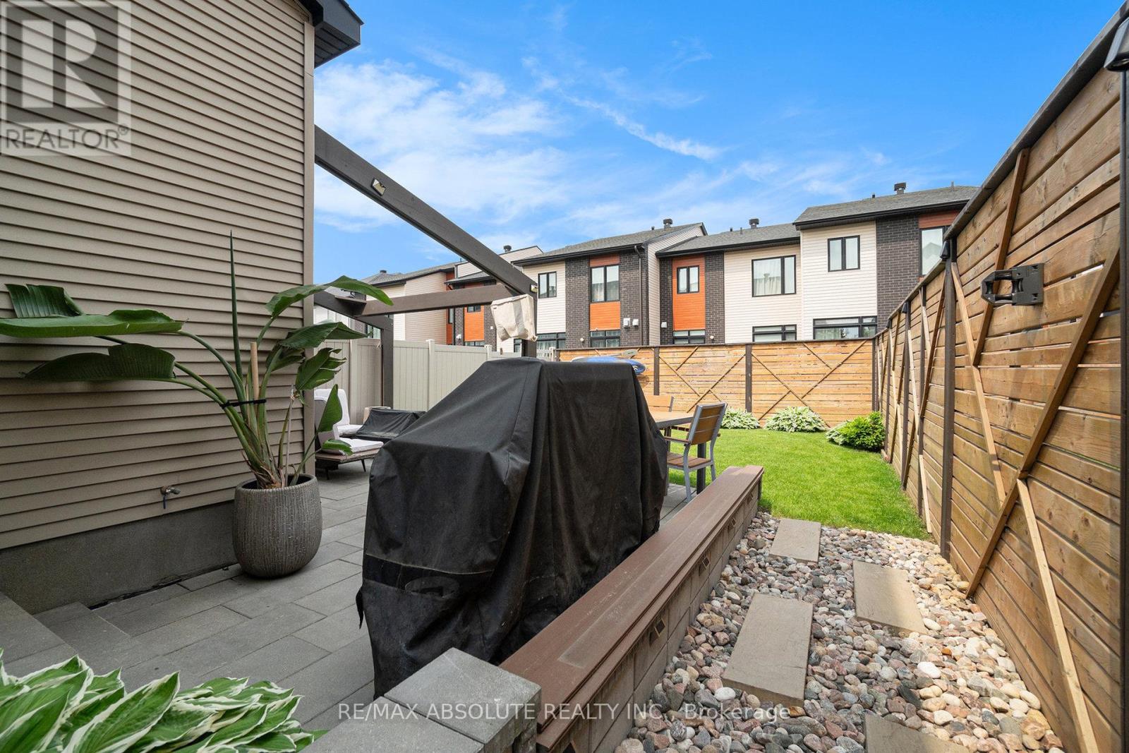 560 Triangle Street N, Ottawa, Ontario  K2V 0M5 - Photo 25 - X12439190
