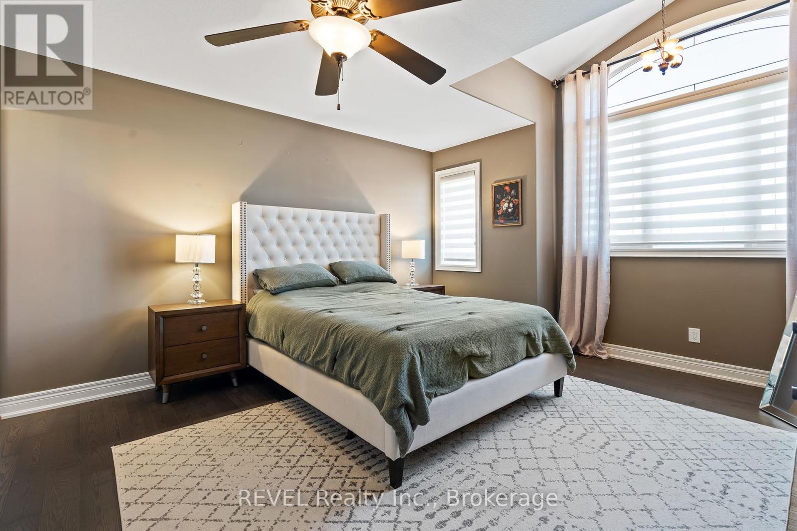 5767 Osprey Avenue, Niagara Falls (Forestview), Ontario  L2H 0G2 - Photo 17 - X12439161